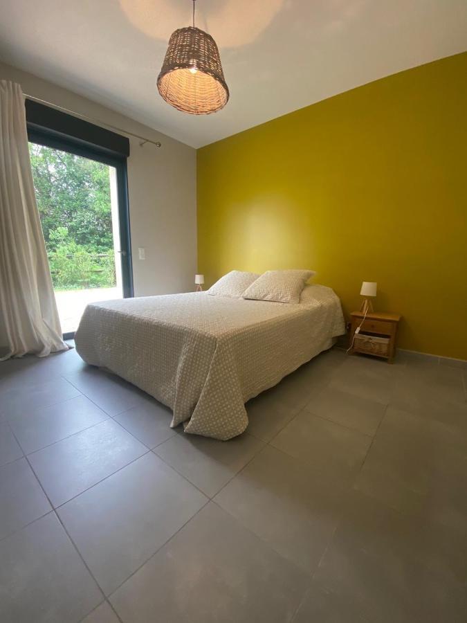 Les Centaurines Bed and Breakfast Saint-Siffret Eksteriør billede